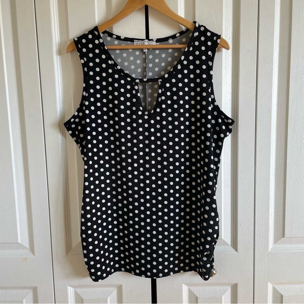 C’est La Vie Polka Dot Sleeveless Blouse Top Women’s XL Black White Ruched Sides - Picture 1 of 13